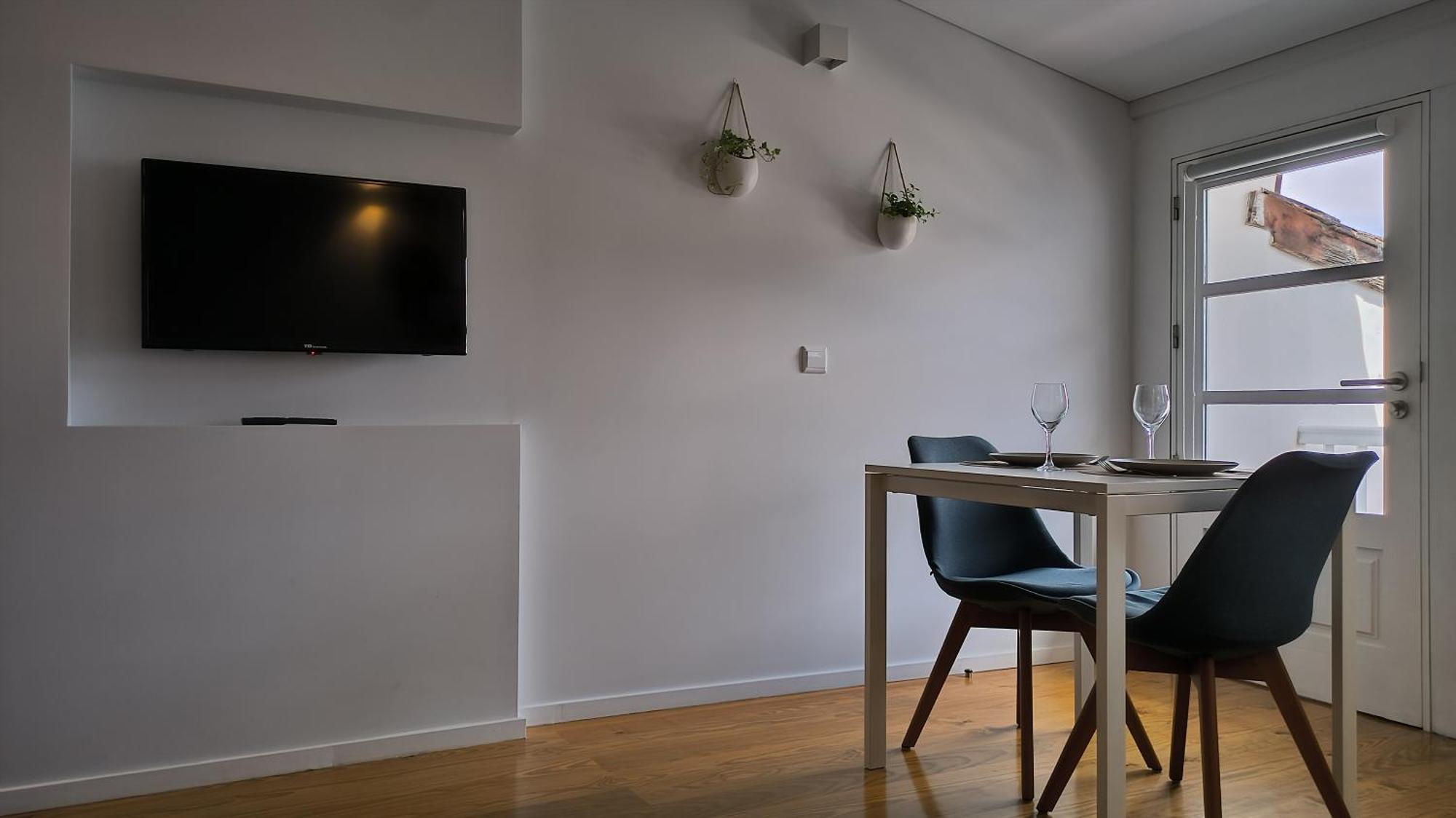 גימראייש Domi Suites & Studios מראה חיצוני תמונה