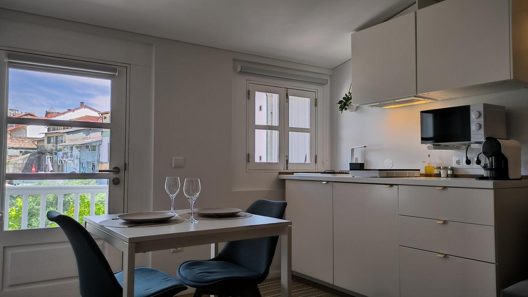 גימראייש Domi Suites & Studios מראה חיצוני תמונה